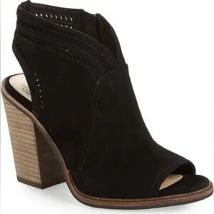 Vince Camuto Koral Heeled Peep Toe Bootie, Black Suede, Womens Size 7 Zipper